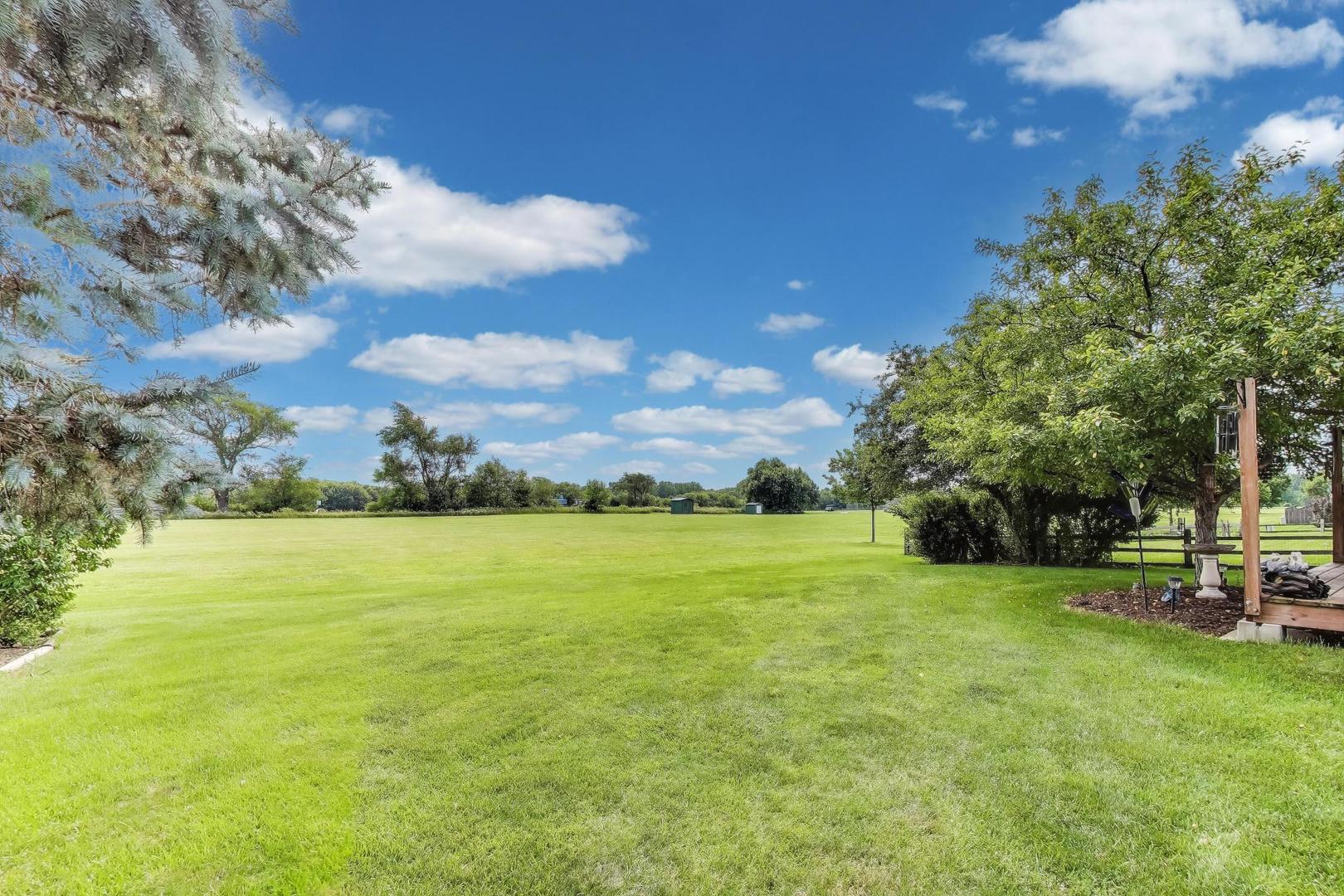 714 Whitmore Trail, McHenry, IL 60050