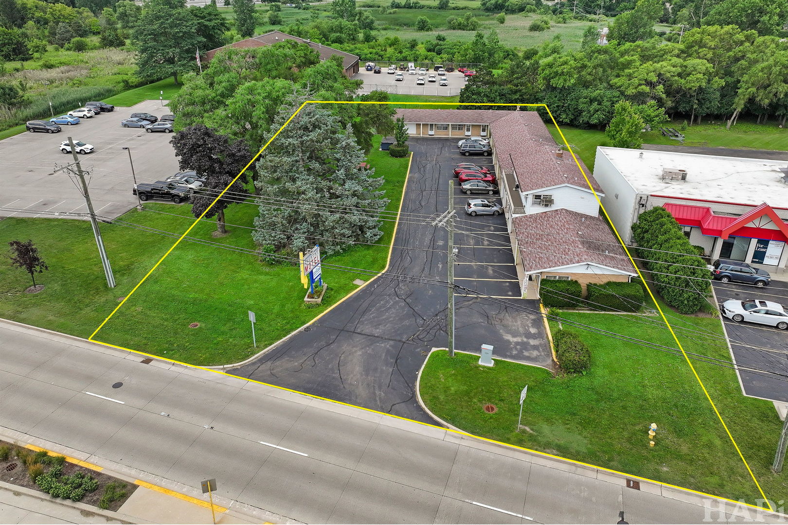 33950 N US Highway 45 Highway, Grayslake, IL 60030