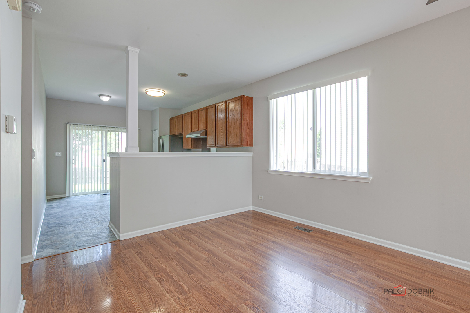 1794 S Fallbrook Drive, Round Lake, IL 60073