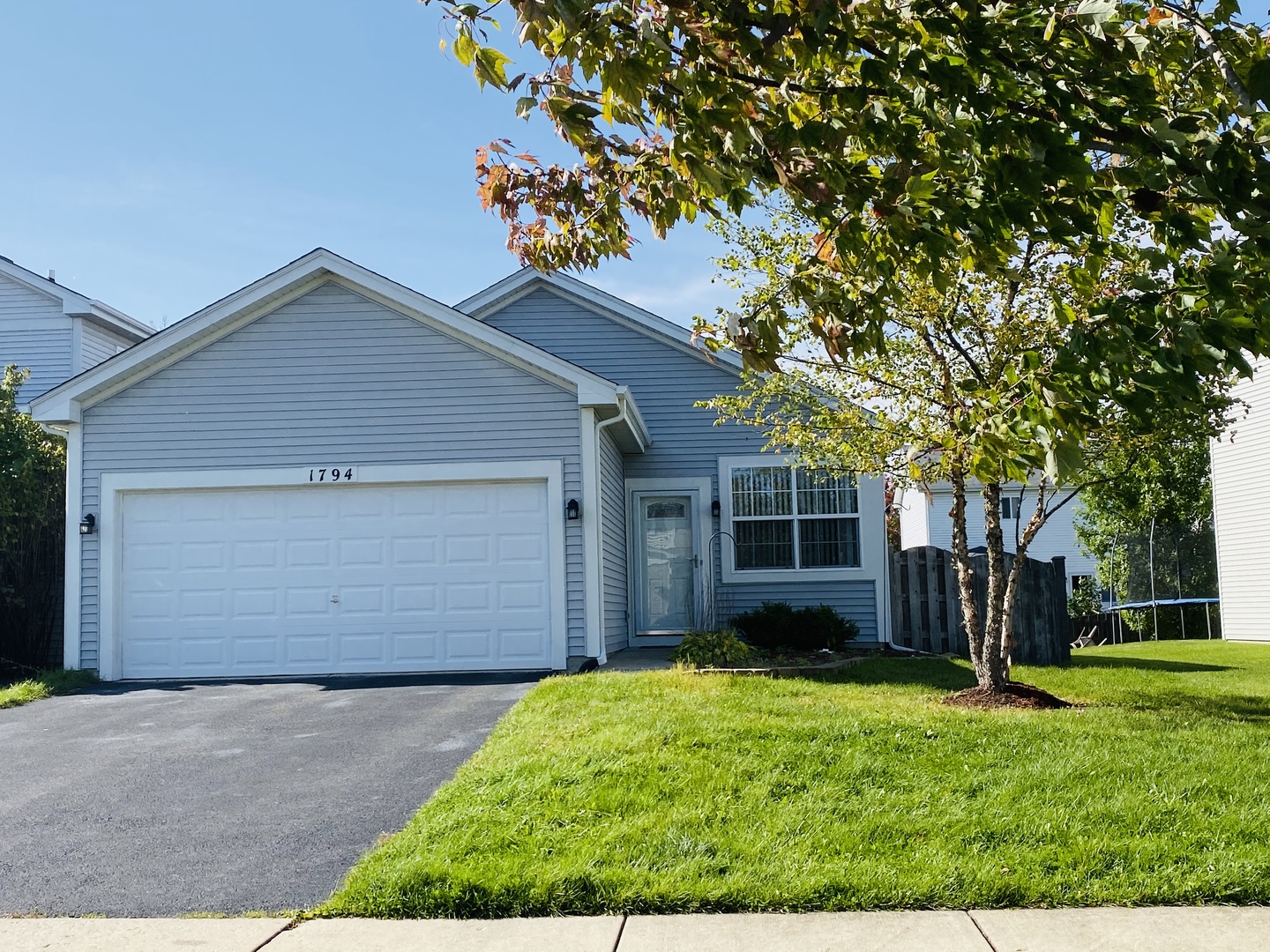1794 S Fallbrook Drive, Round Lake, IL 60073
