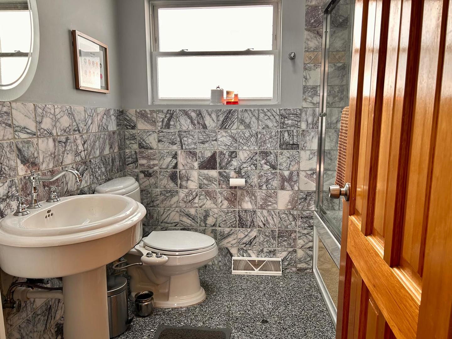 550 W Gladys Avenue, Elmhurst, IL 60126