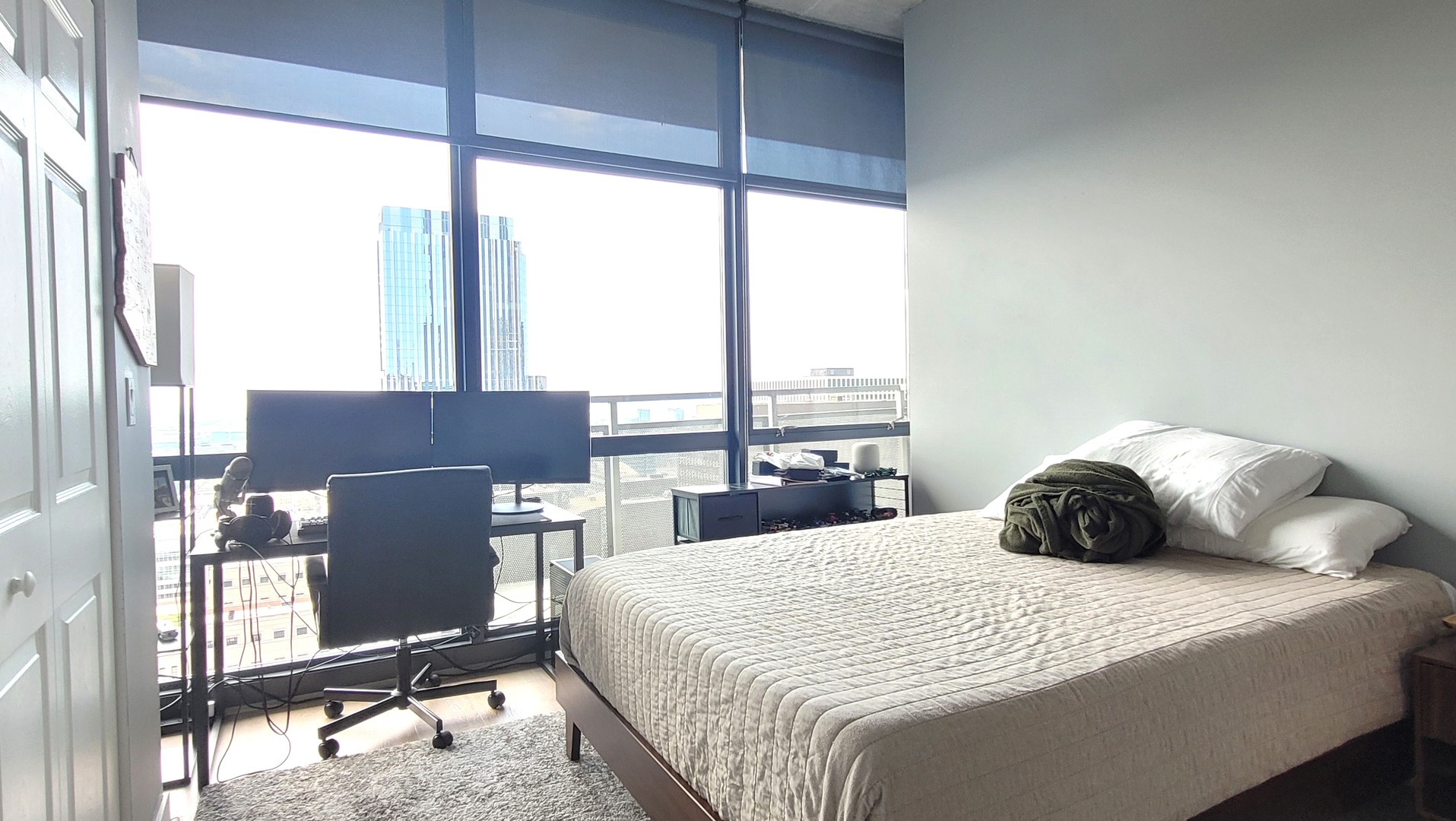 235 W Van Buren Street #4414, Chicago, IL 60607