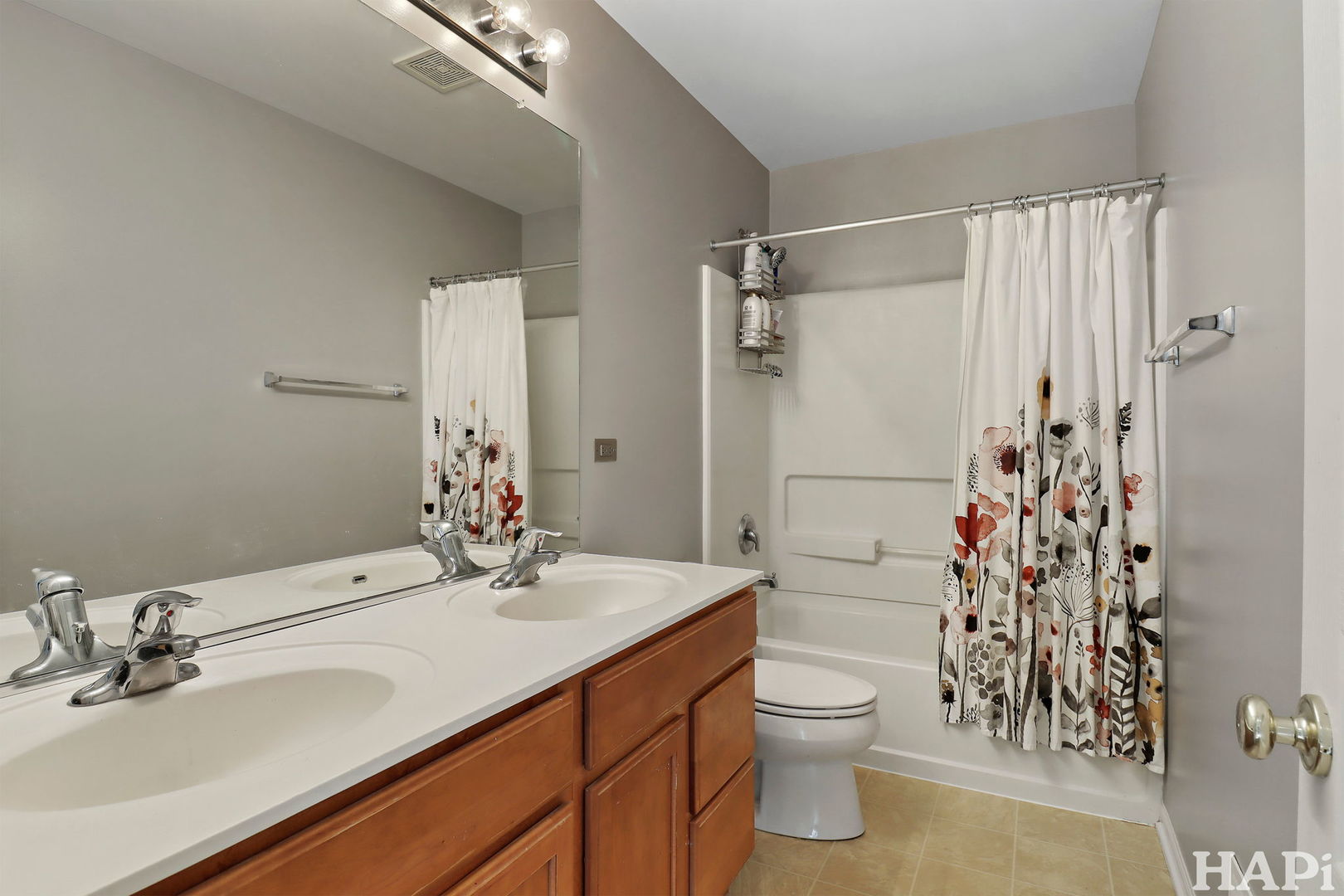 1286 Goldfinch Lane, Antioch, IL 60002