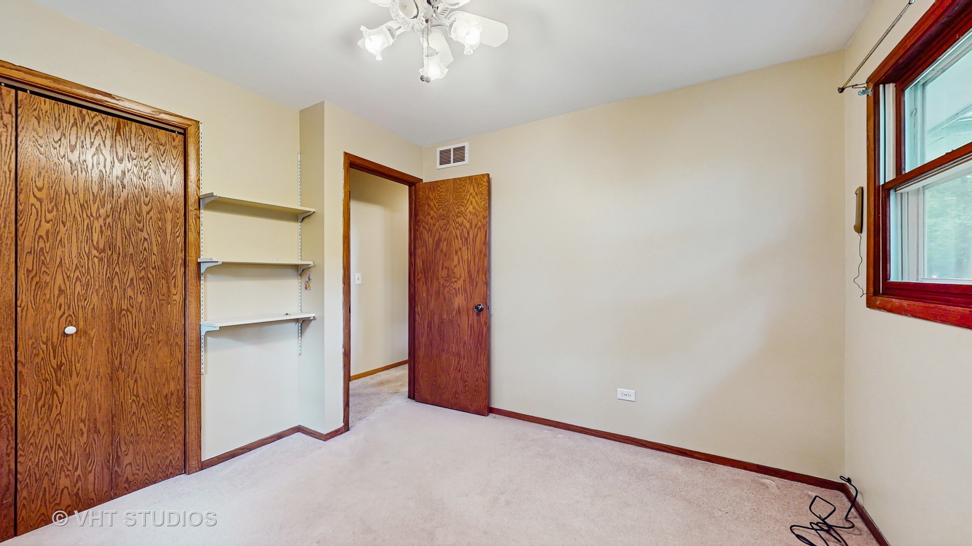 24094 W Haidi Lane, Lake Villa, IL 60046