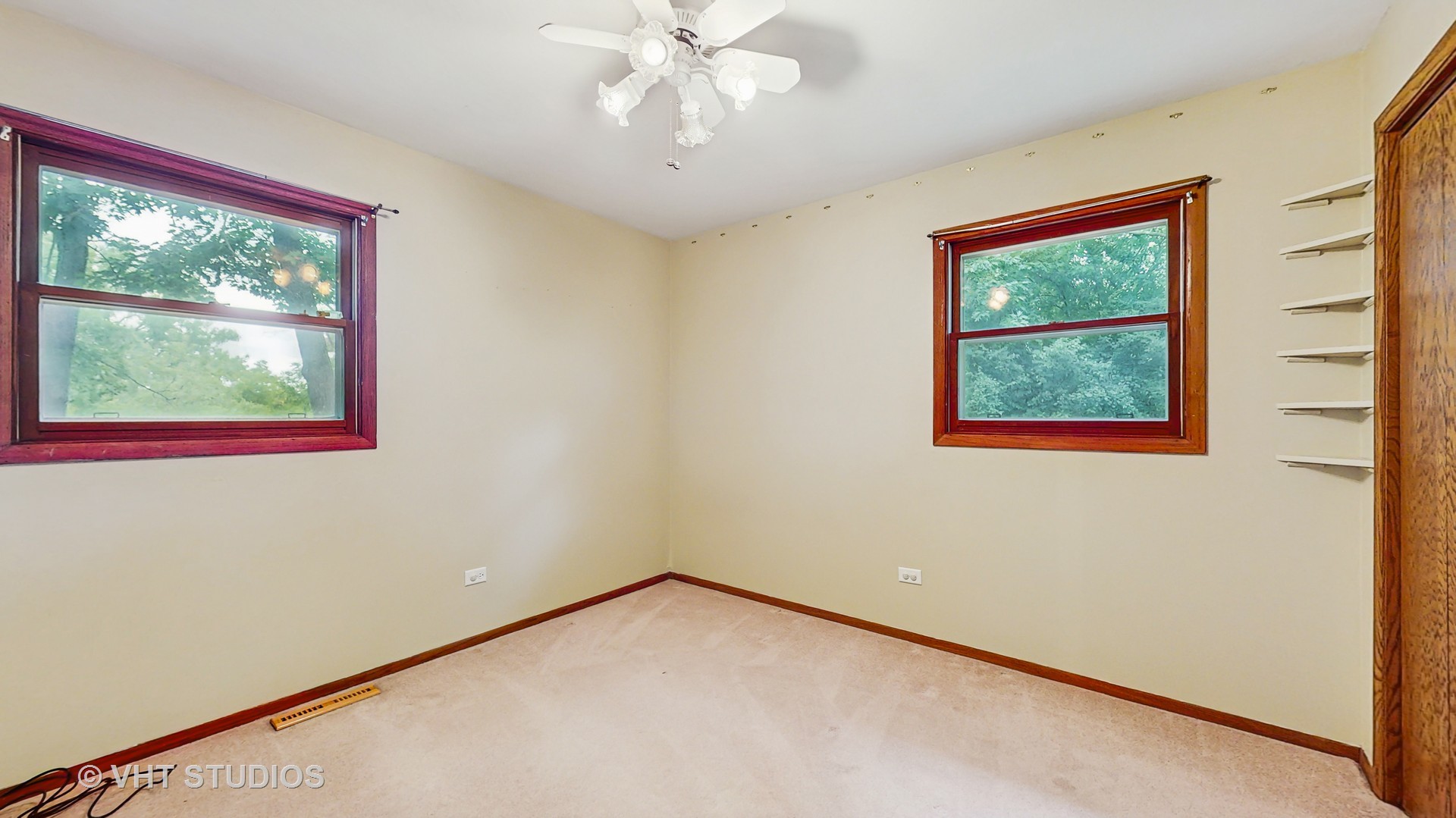 24094 W Haidi Lane, Lake Villa, IL 60046