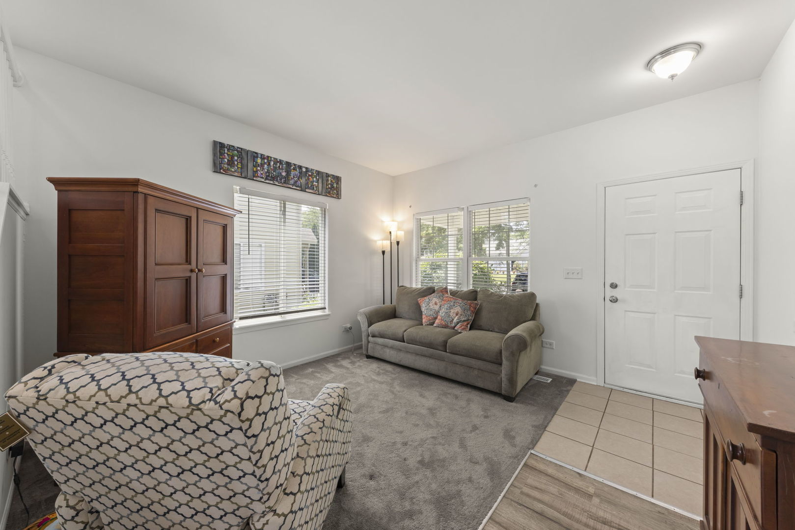 2812 SUN VALLEY Drive, Plainfield, IL 60586
