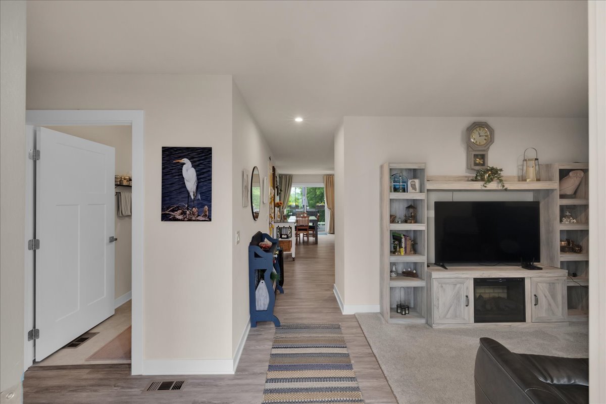 4822 W Millbrook Circle, Yorkville, IL 60560