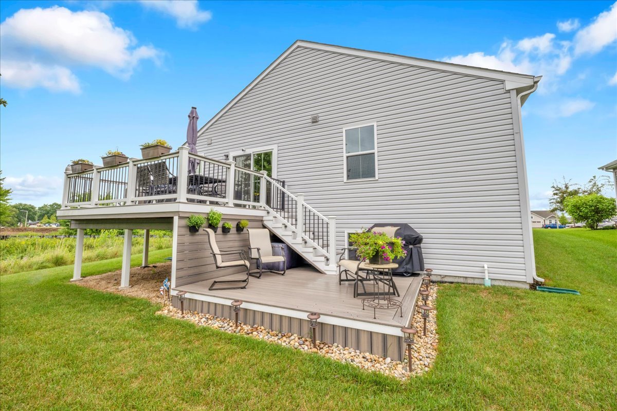 4822 W Millbrook Circle, Yorkville, IL 60560