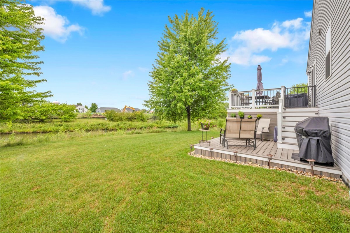 4822 W Millbrook Circle, Yorkville, IL 60560