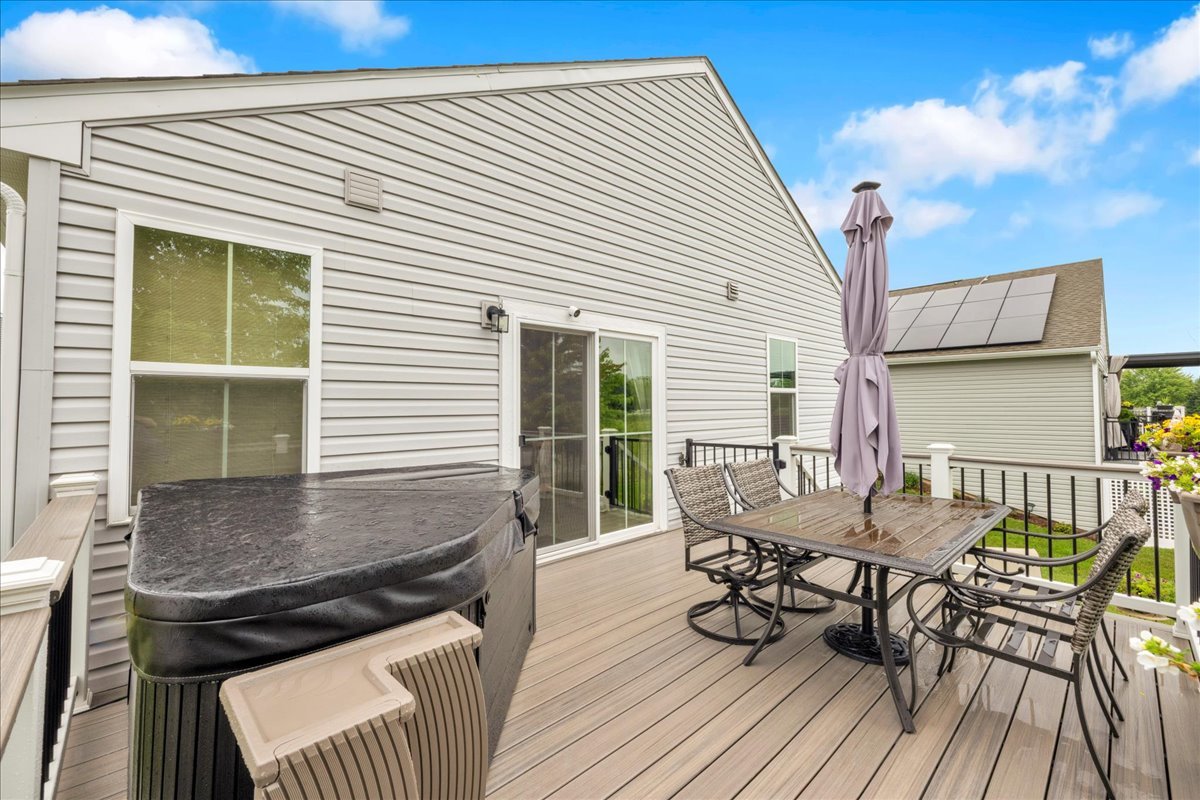 4822 W Millbrook Circle, Yorkville, IL 60560