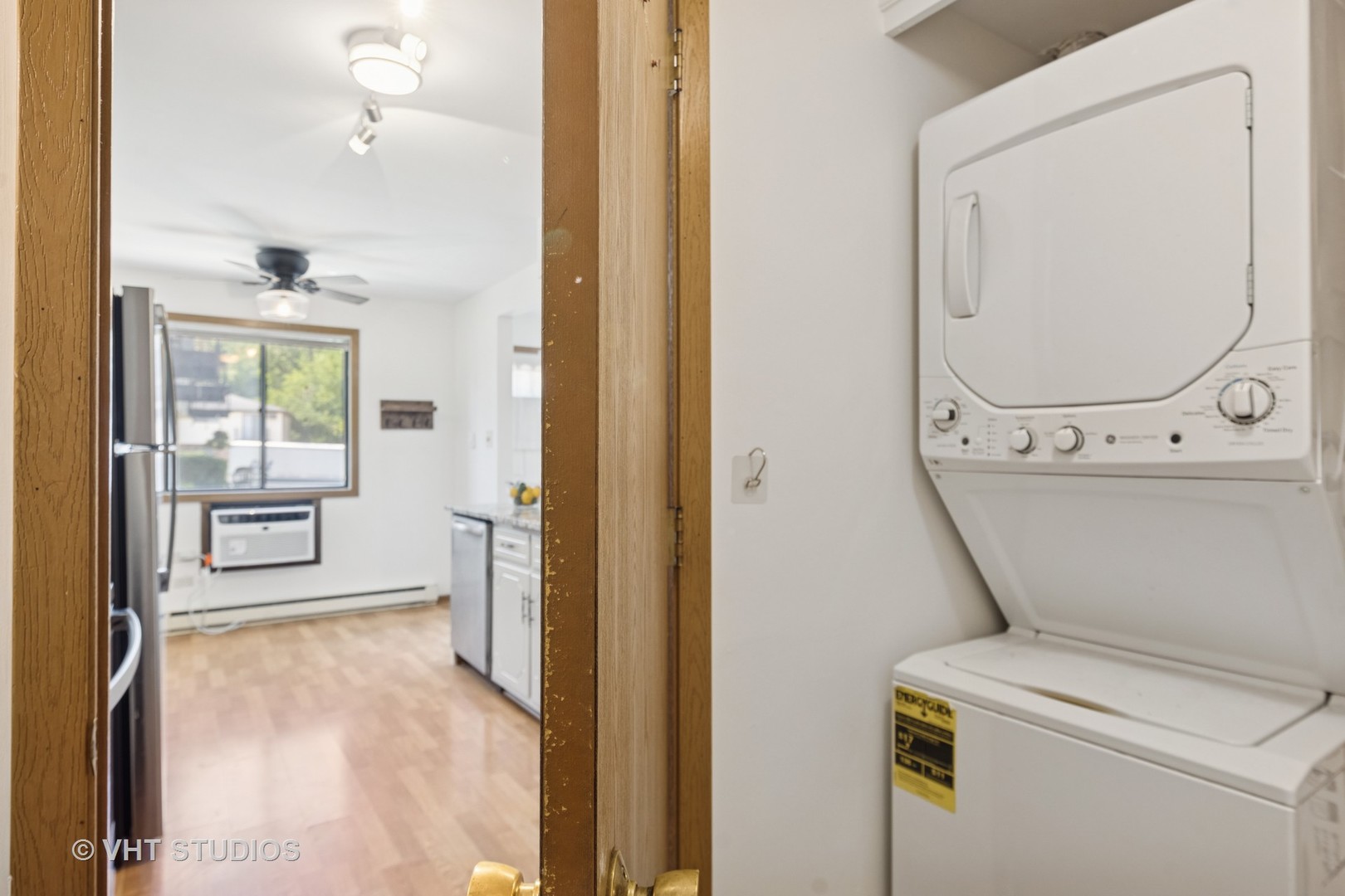 132 Willows Edge Court #A, Willow Springs, IL 60480