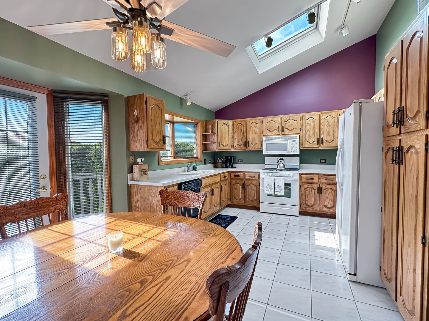 16212 Hamilton Avenue, Tinley Park, IL 60477