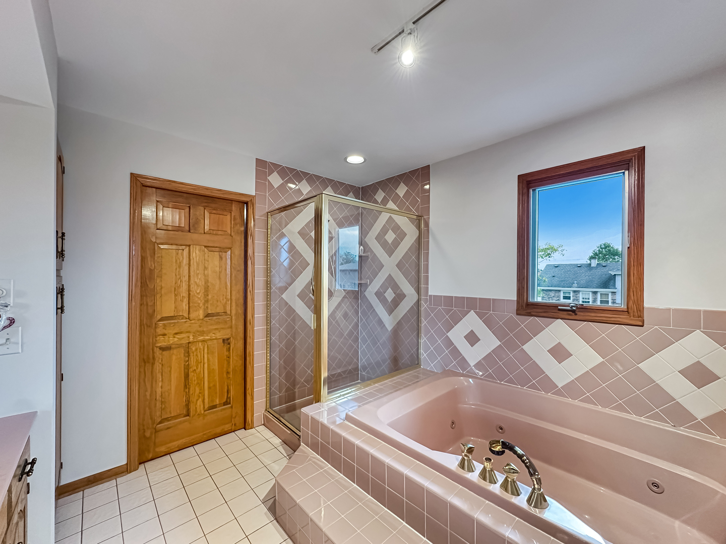 16212 Hamilton Avenue, Tinley Park, IL 60477