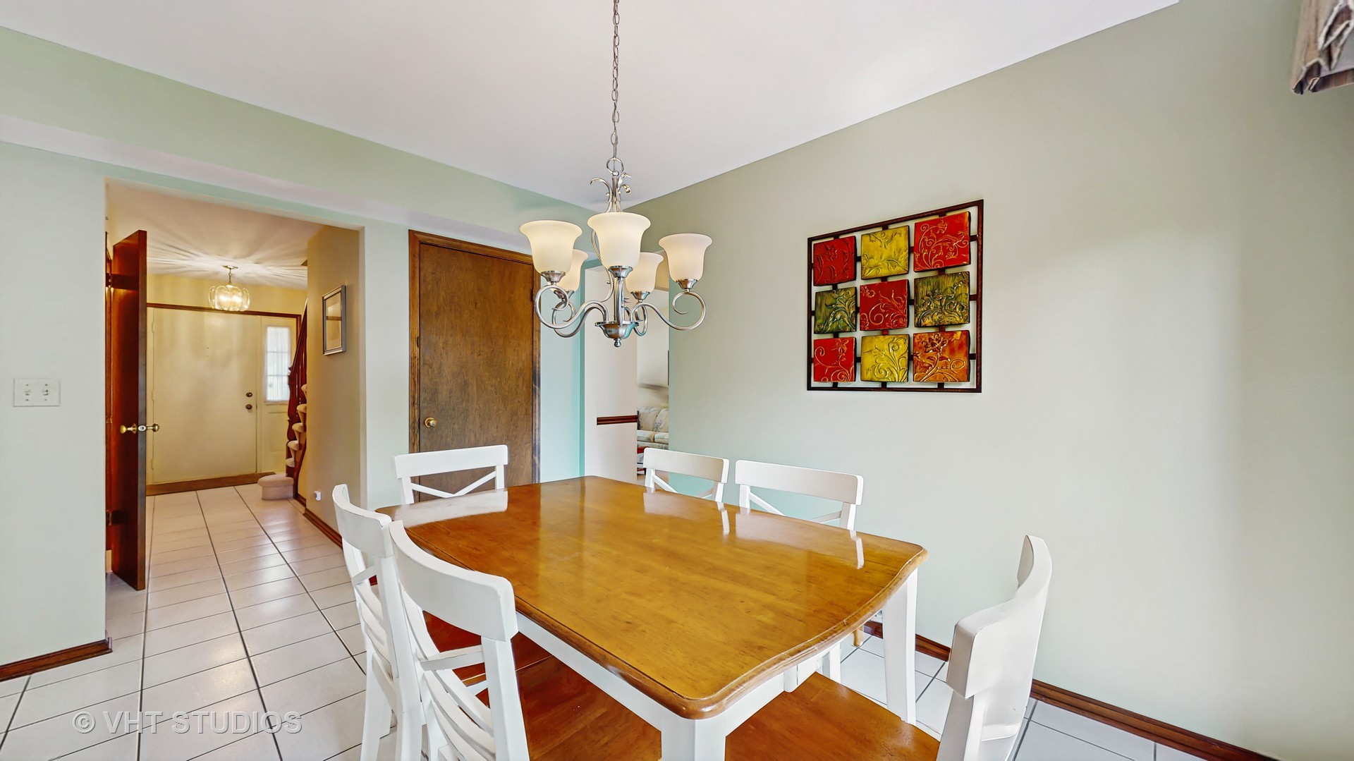 315 Ashwood Drive, Schaumburg, IL 60193