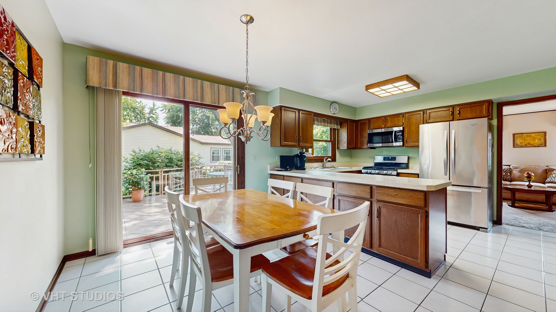 315 Ashwood Drive, Schaumburg, IL 60193