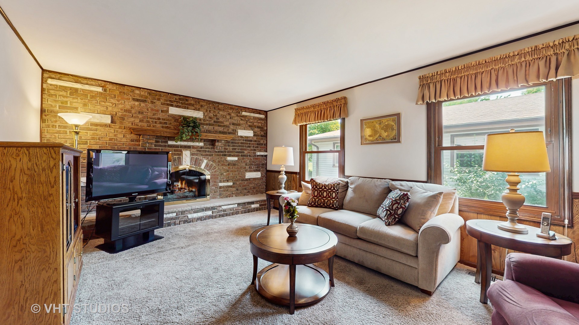 315 Ashwood Drive, Schaumburg, IL 60193