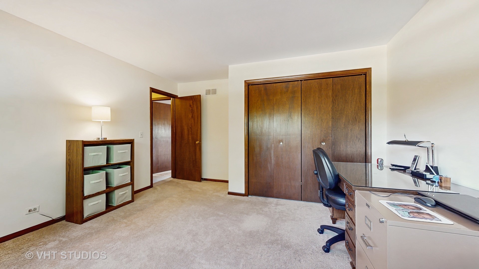 315 Ashwood Drive, Schaumburg, IL 60193