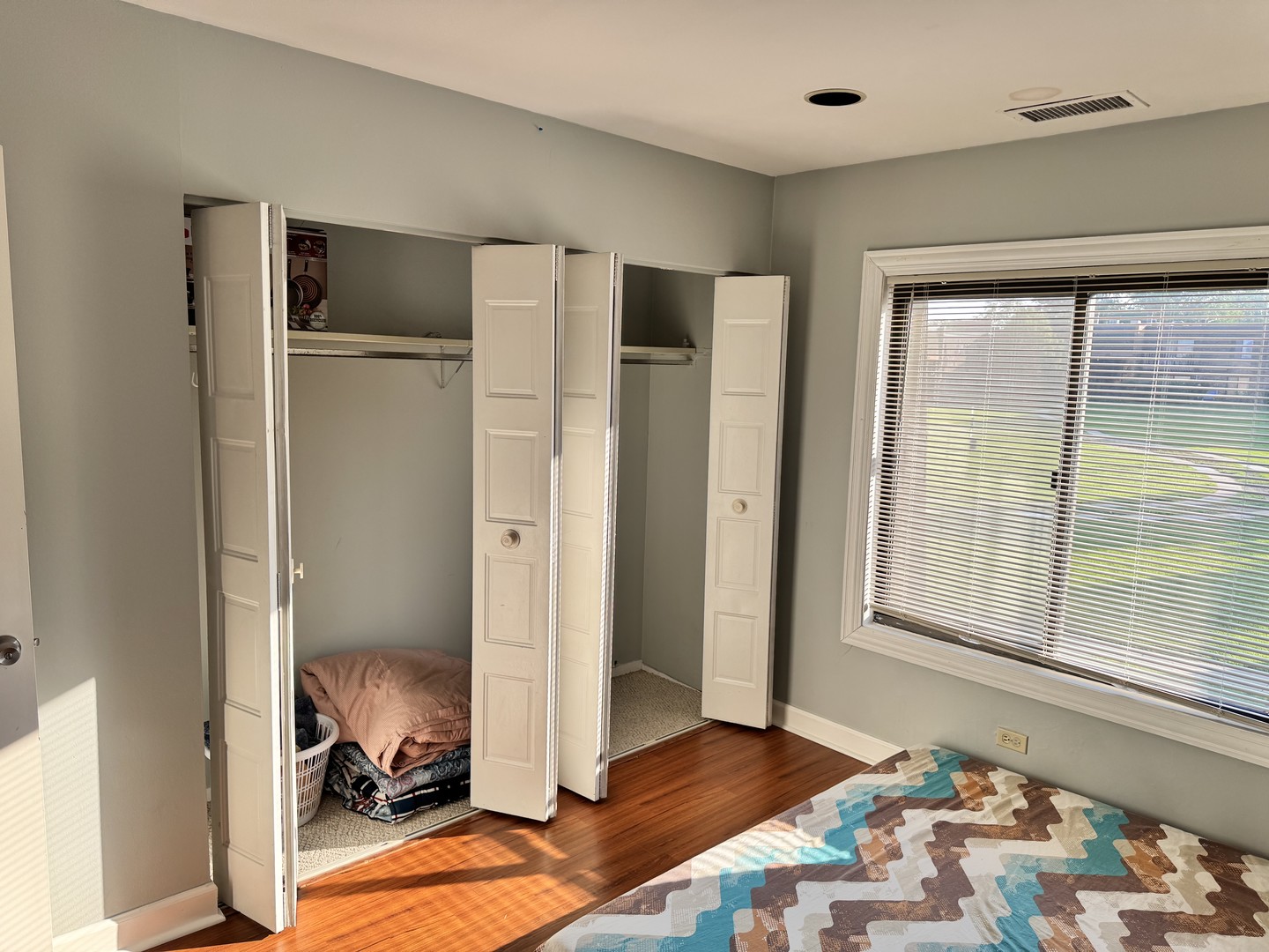 614 Tralee Court #2C, Schaumburg, IL 60193