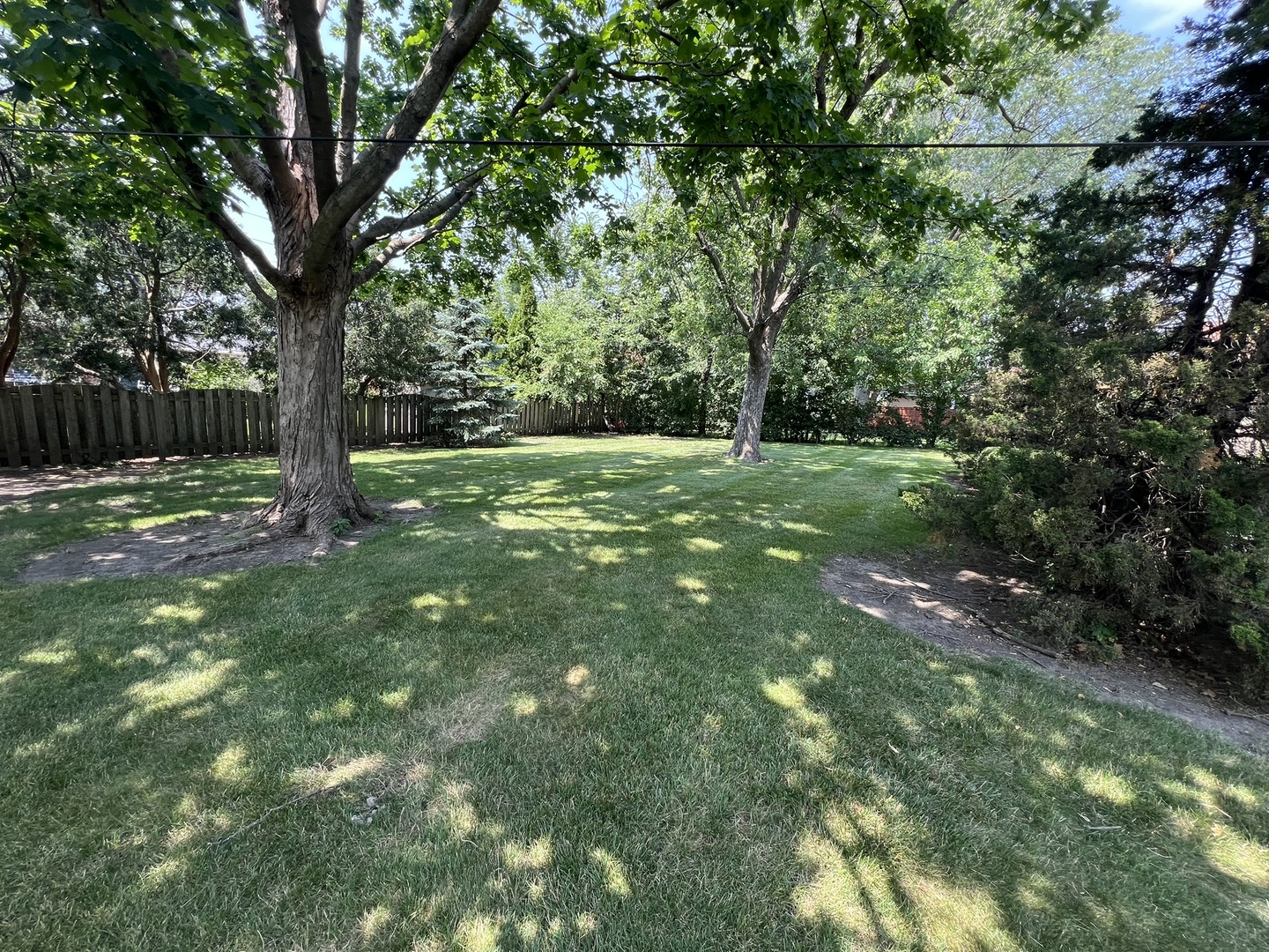 880 S Washington Street, Elmhurst, IL 60126
