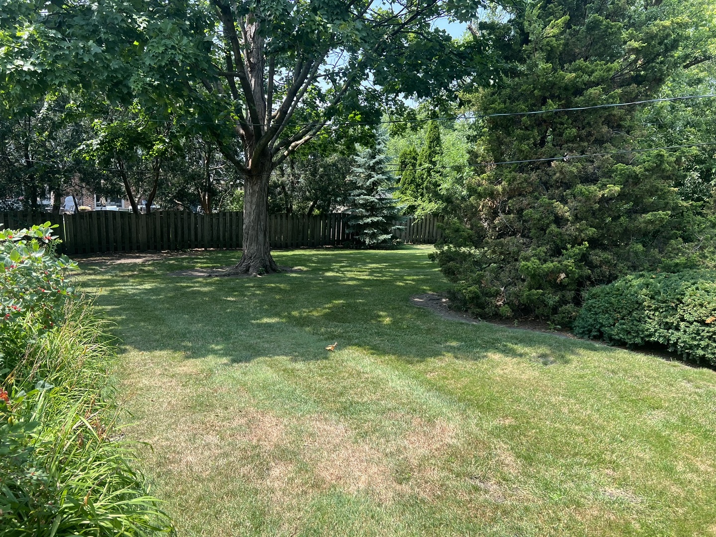 880 S Washington Street, Elmhurst, IL 60126