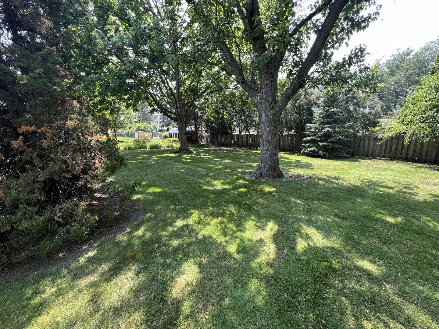 880 S Washington Street, Elmhurst, IL 60126