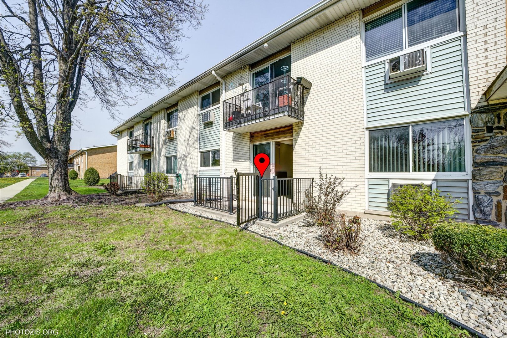 9205 Potter Road #1C, Des Plaines, IL 60016