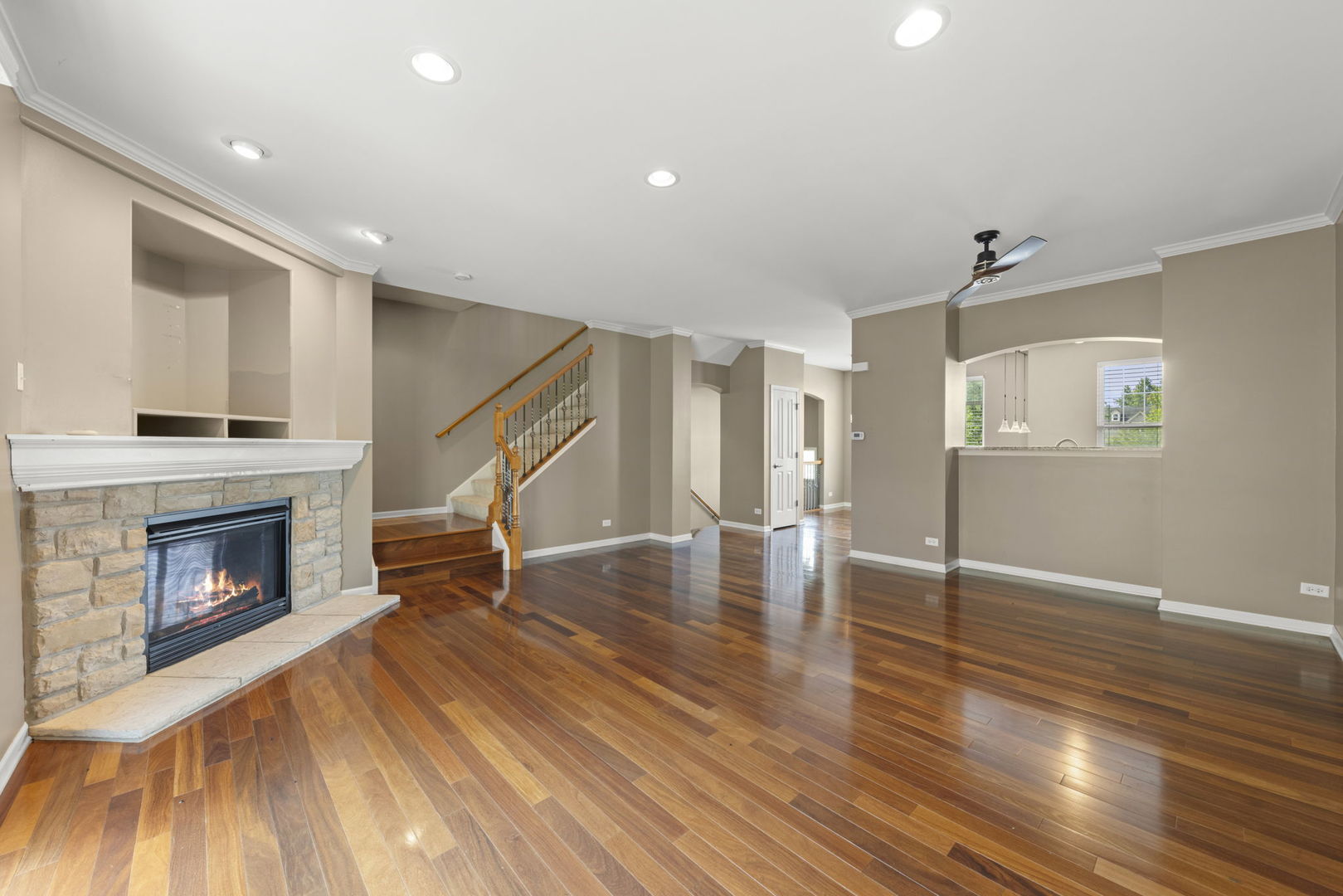 3427 Bradbury Circle, Aurora, IL 60504