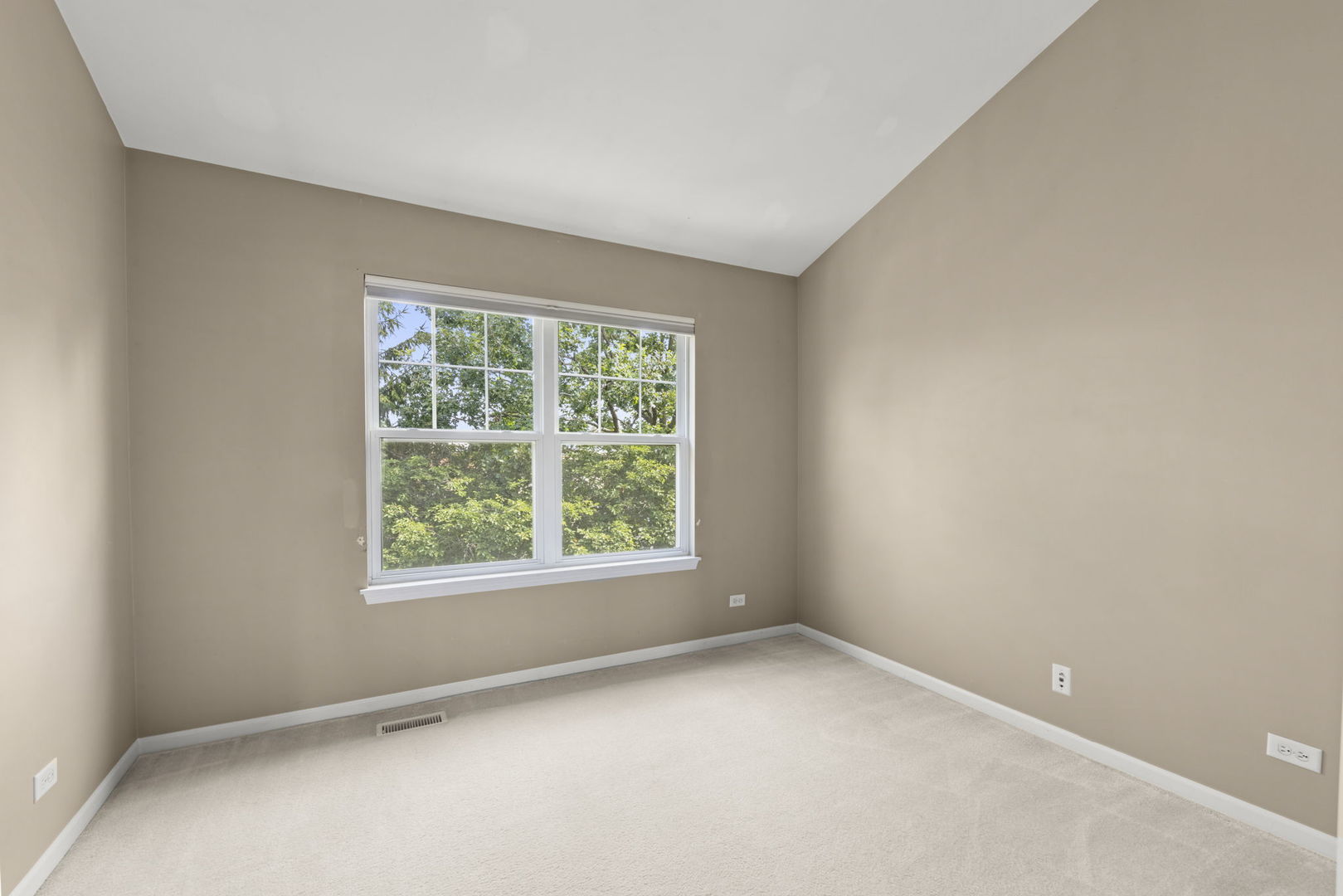 3427 Bradbury Circle, Aurora, IL 60504