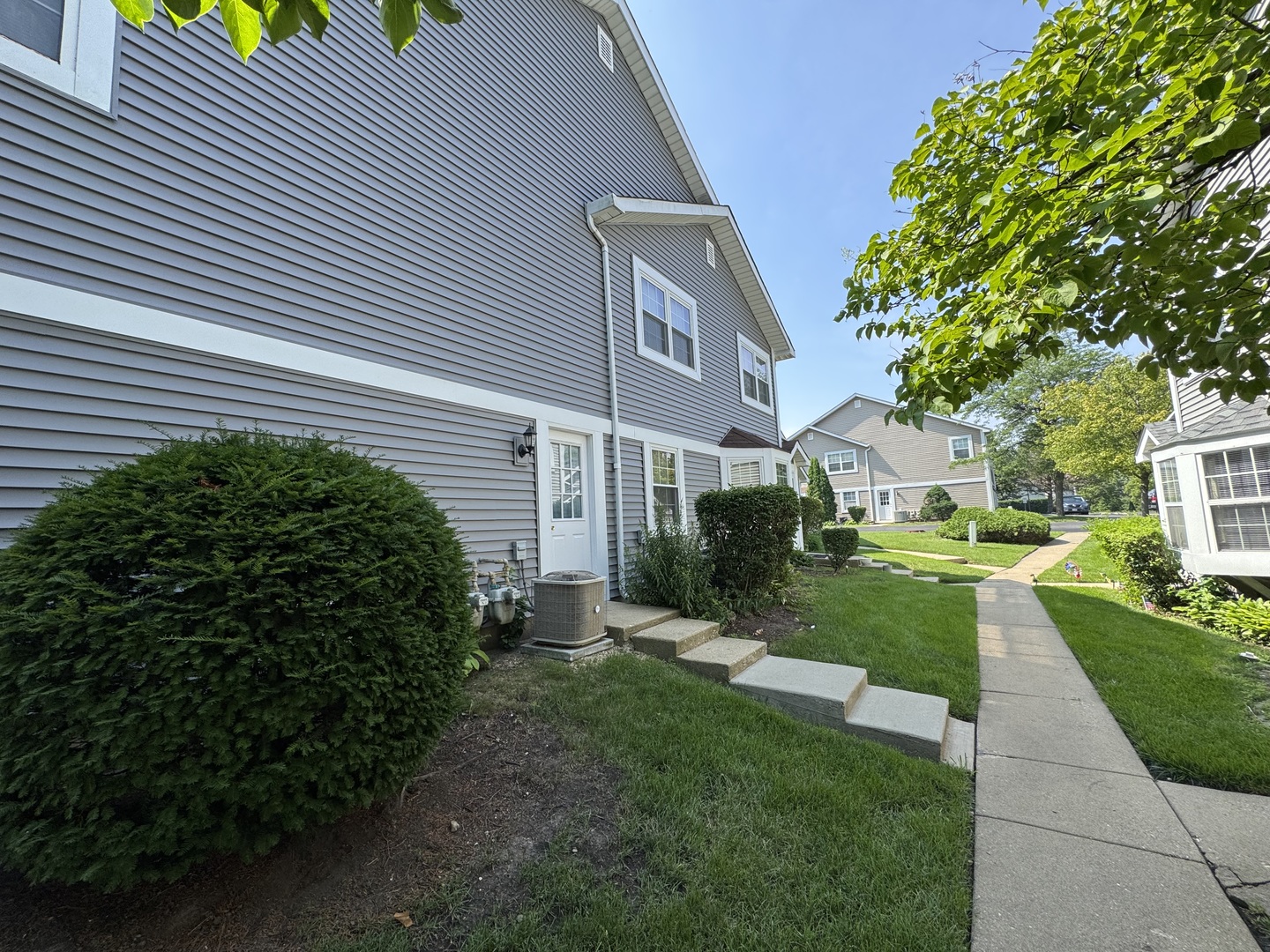 458 N Lake Shore Drive, Palatine, IL 60067