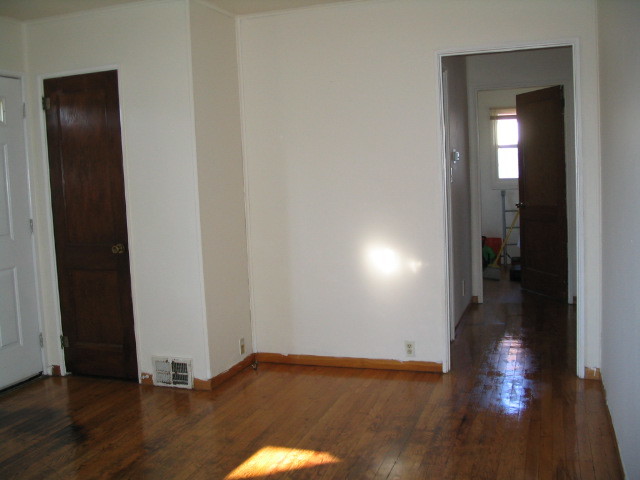 16 S William Street, Joliet, IL 60436