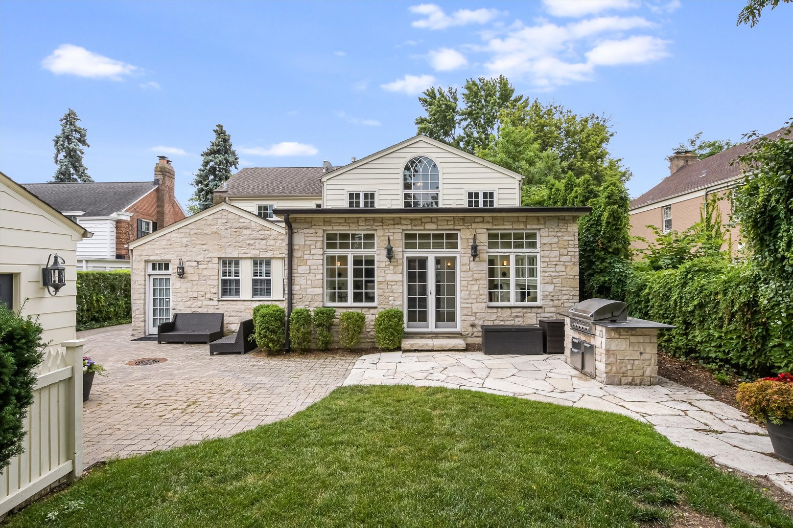 416 W Cuttriss Street, Park Ridge, IL 60068