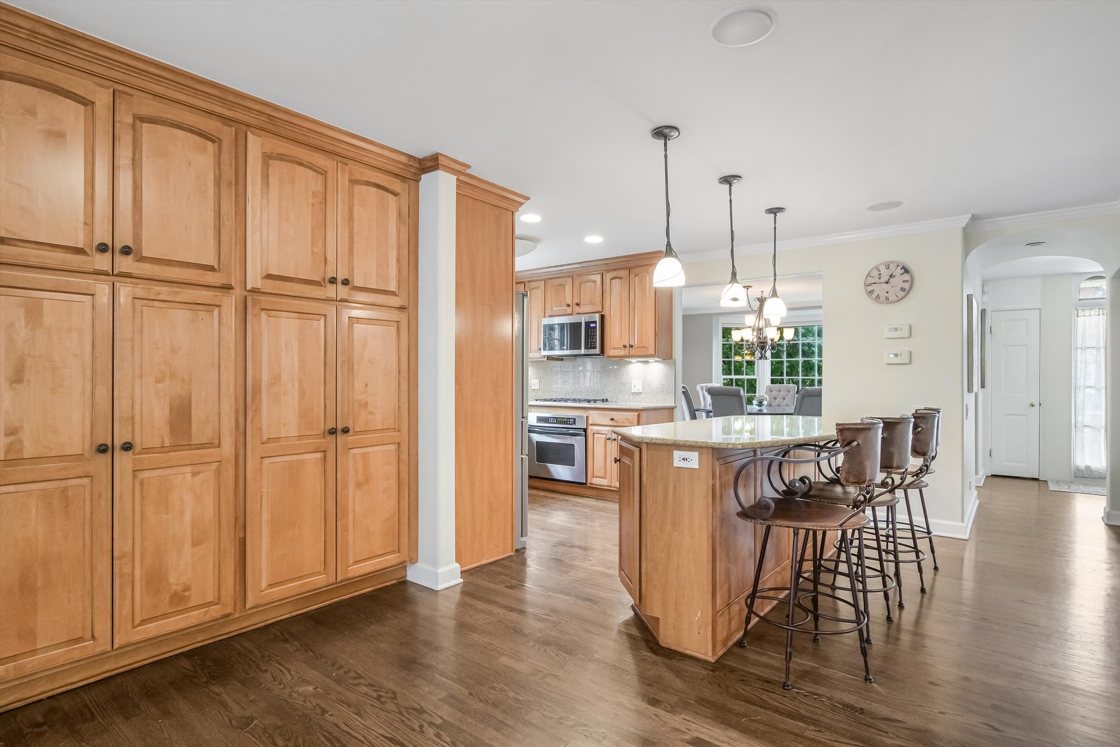 416 W Cuttriss Street, Park Ridge, IL 60068