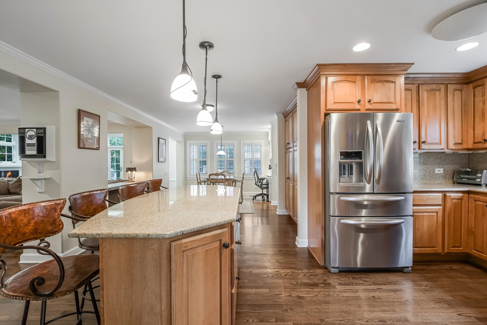 416 W Cuttriss Street, Park Ridge, IL 60068