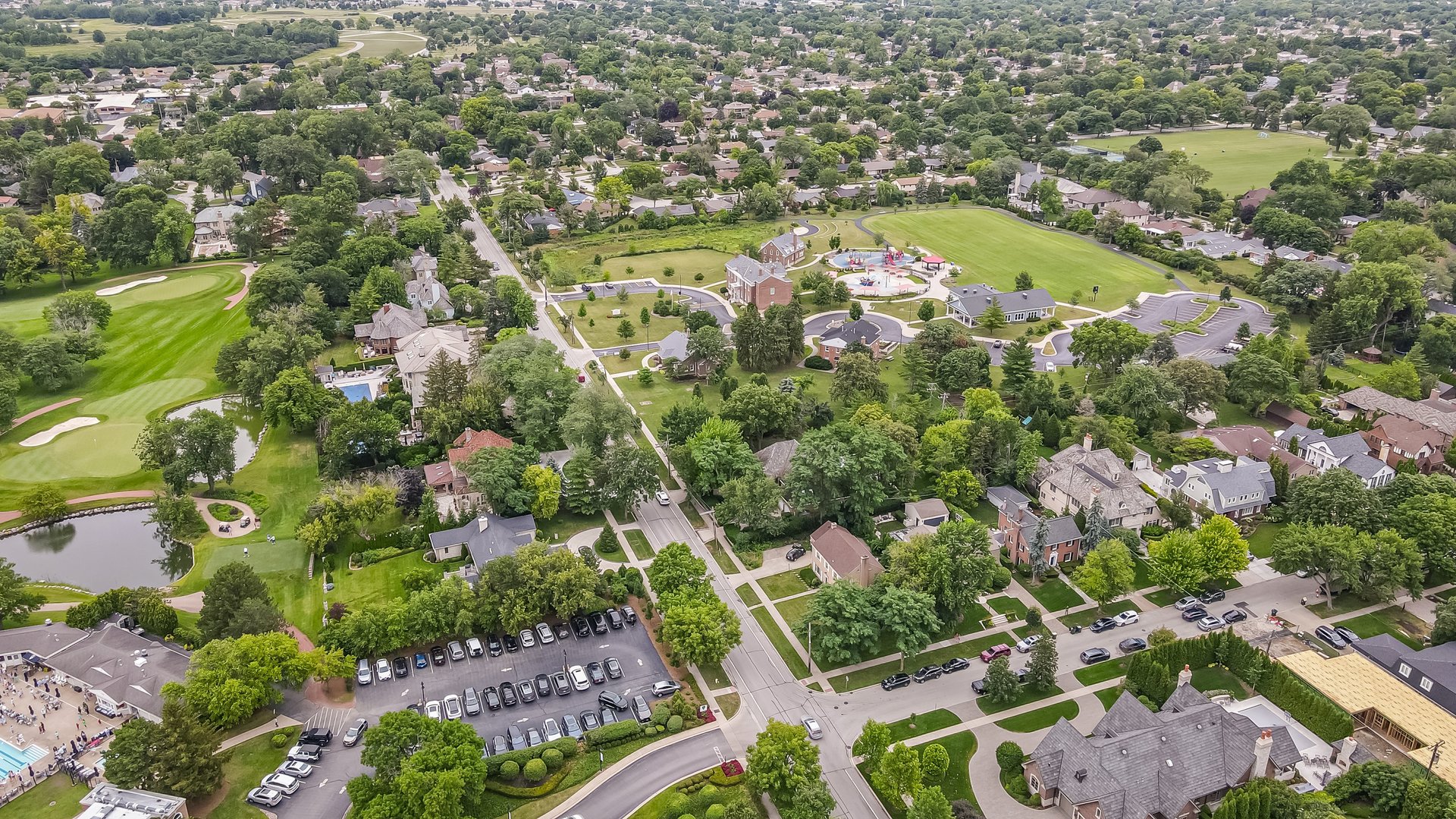 416 W Cuttriss Street, Park Ridge, IL 60068