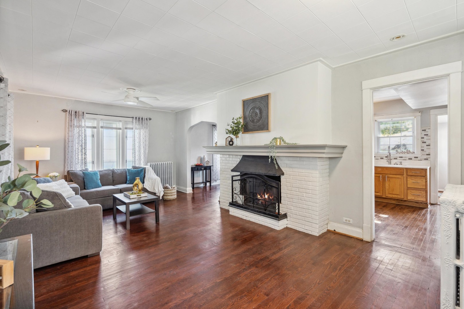 4152 Deyo Avenue, Brookfield, IL 60513