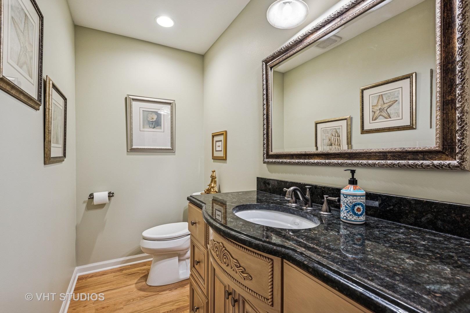 2S560 Seneca Drive, Wheaton, IL 60189