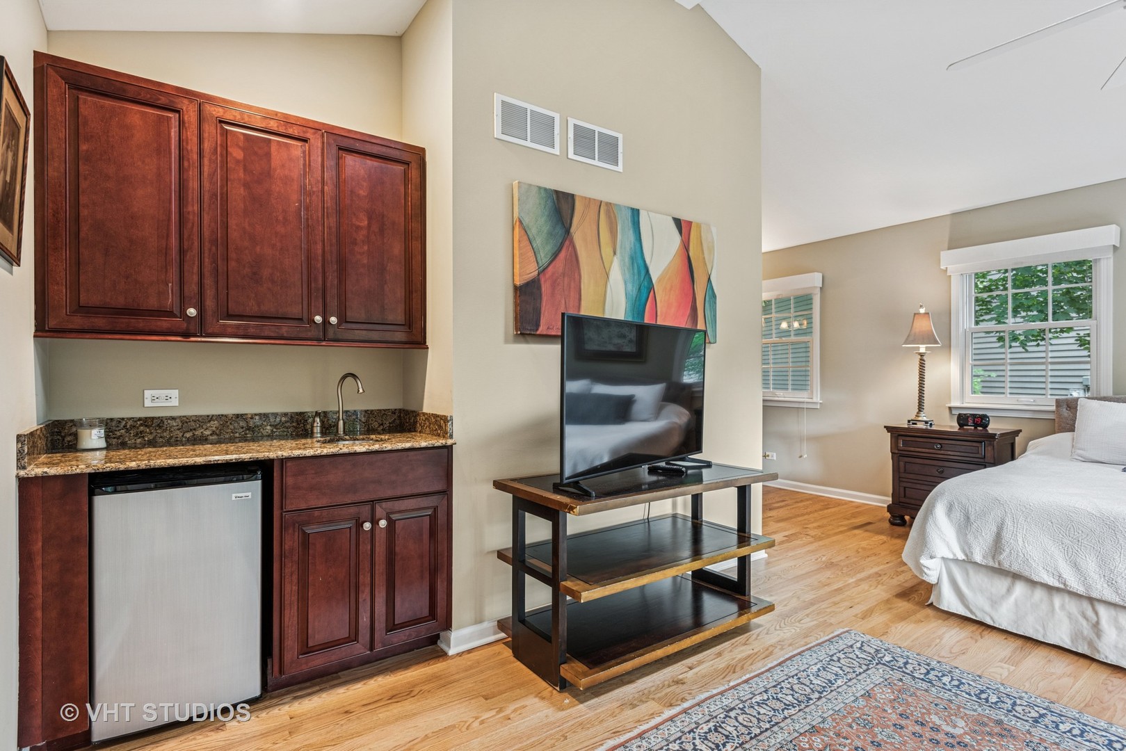 2S560 Seneca Drive, Wheaton, IL 60189