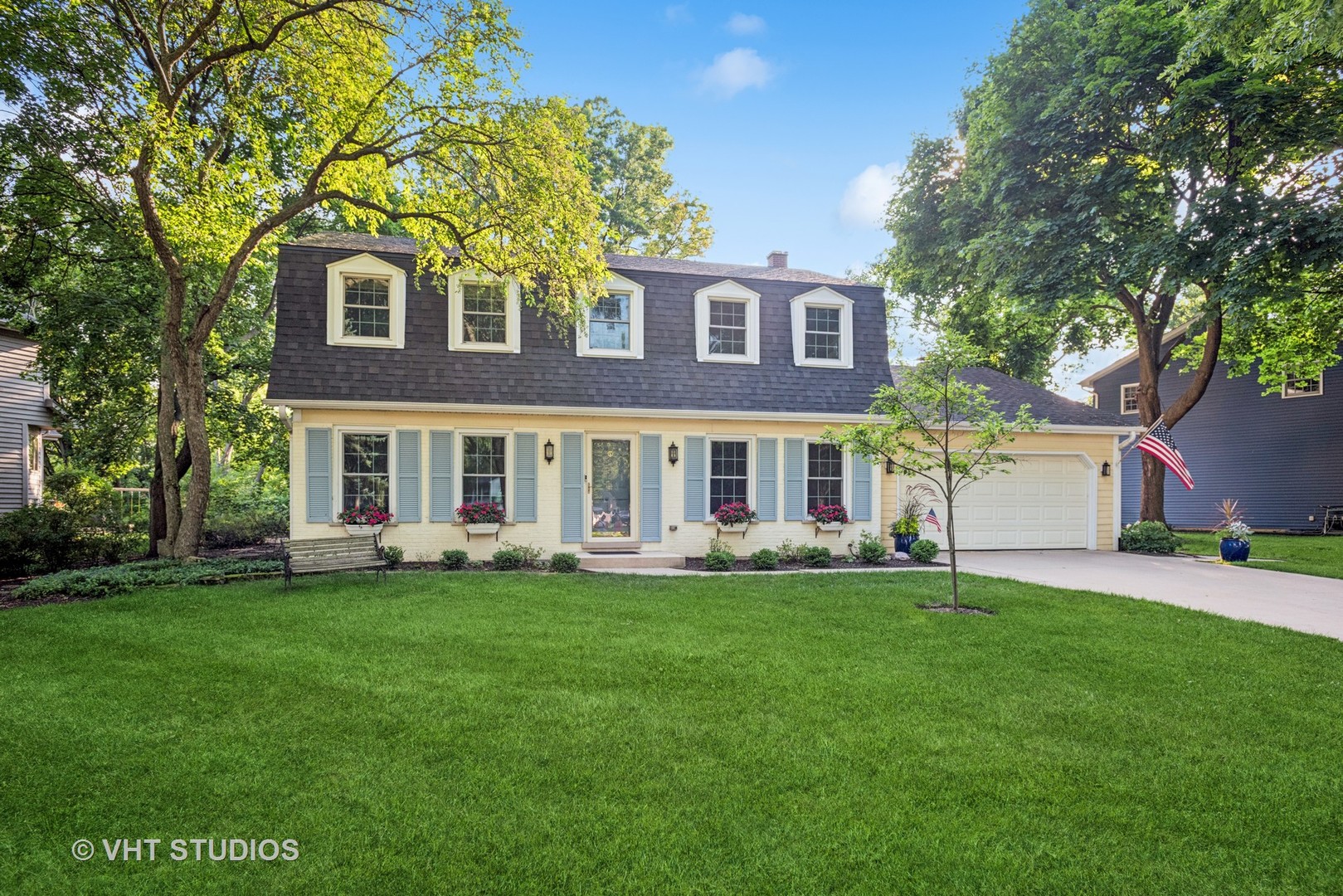 2S560 Seneca Drive, Wheaton, IL 60189