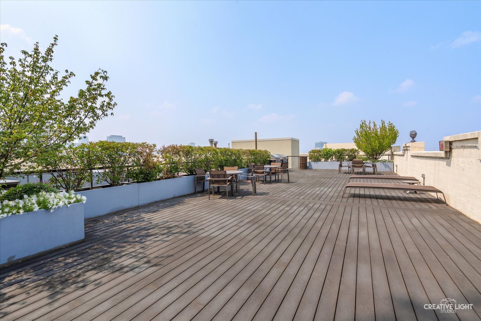 758 N Larrabee Street #409, Chicago, IL 60654