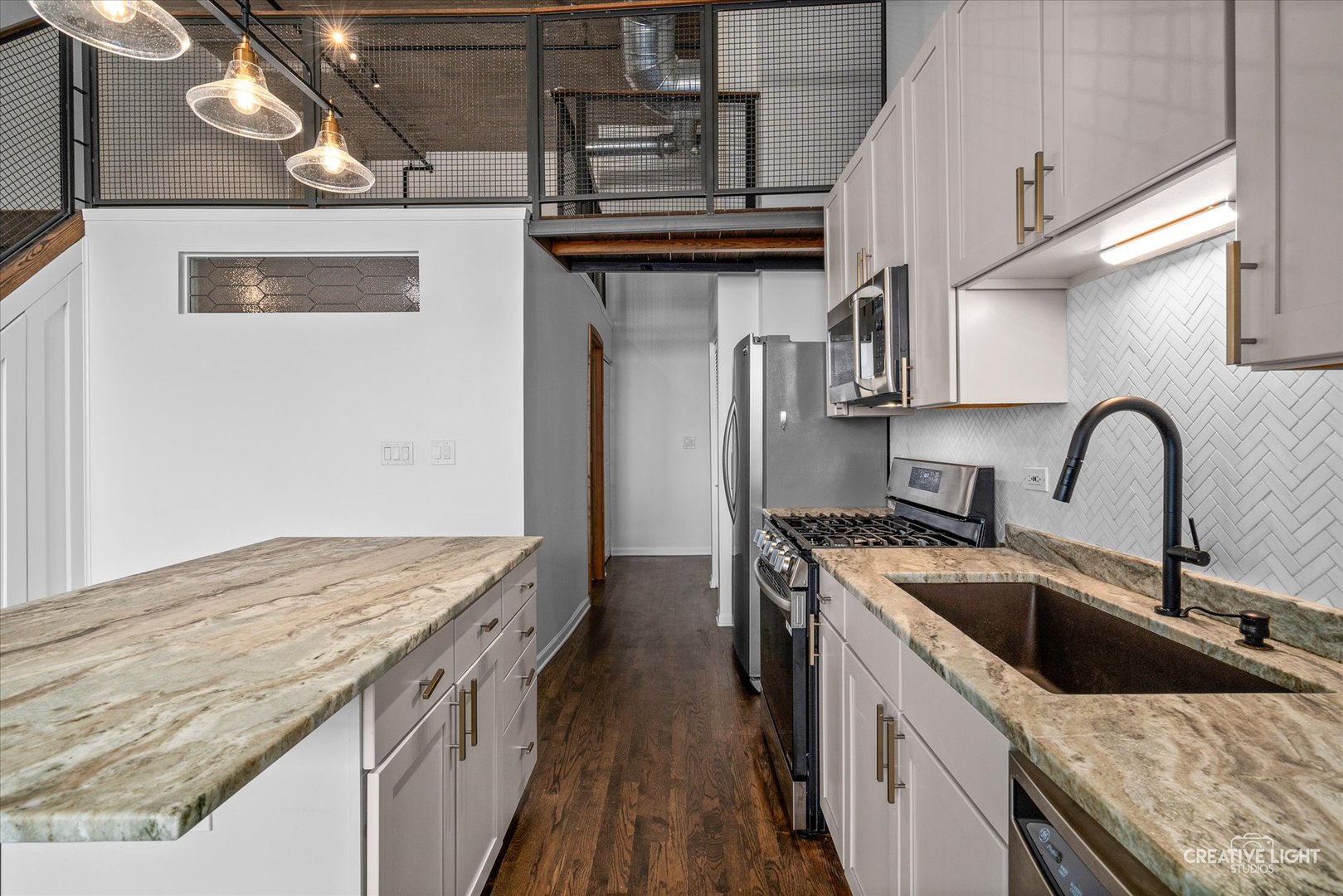 758 N Larrabee Street #409, Chicago, IL 60654