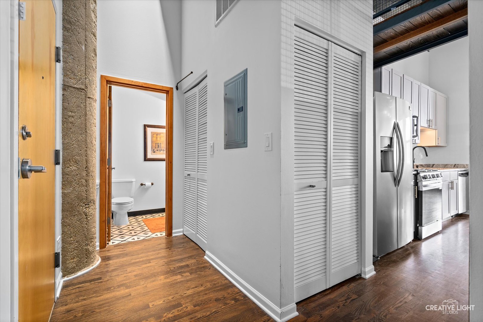 758 N Larrabee Street #409, Chicago, IL 60654