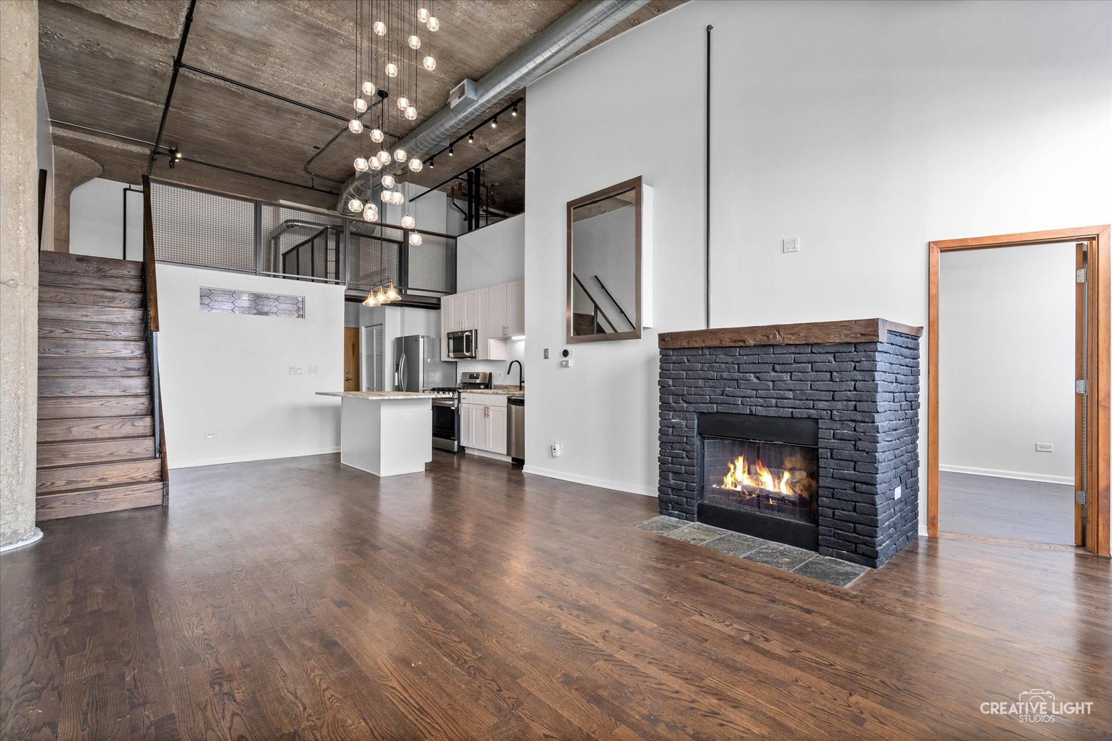 758 N Larrabee Street #409, Chicago, IL 60654