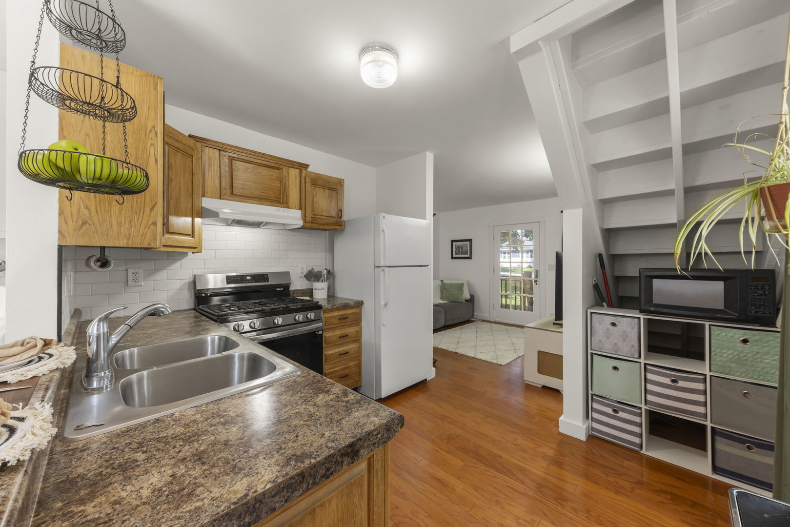 3S582 Tinker Avenue, Warrenville, IL 60555