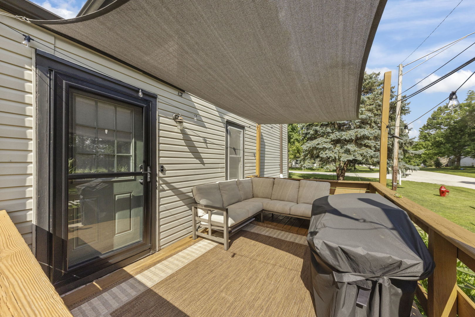 3S582 Tinker Avenue, Warrenville, IL 60555