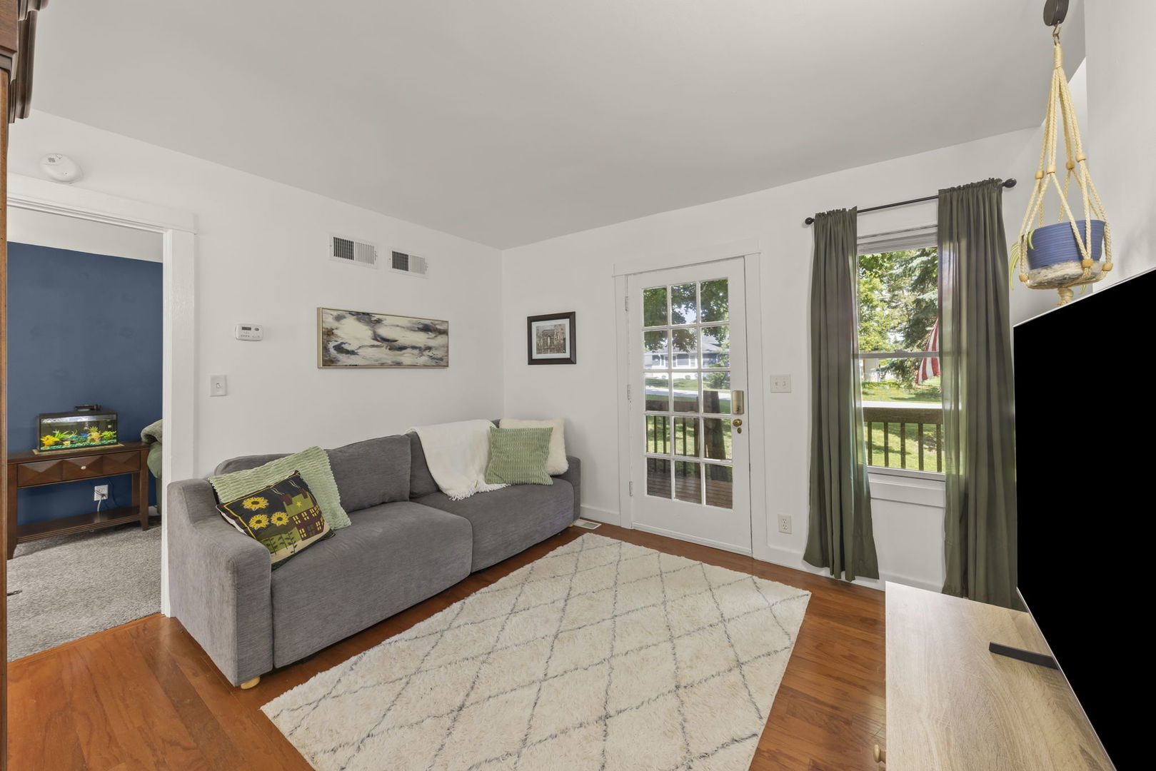 3S582 Tinker Avenue, Warrenville, IL 60555