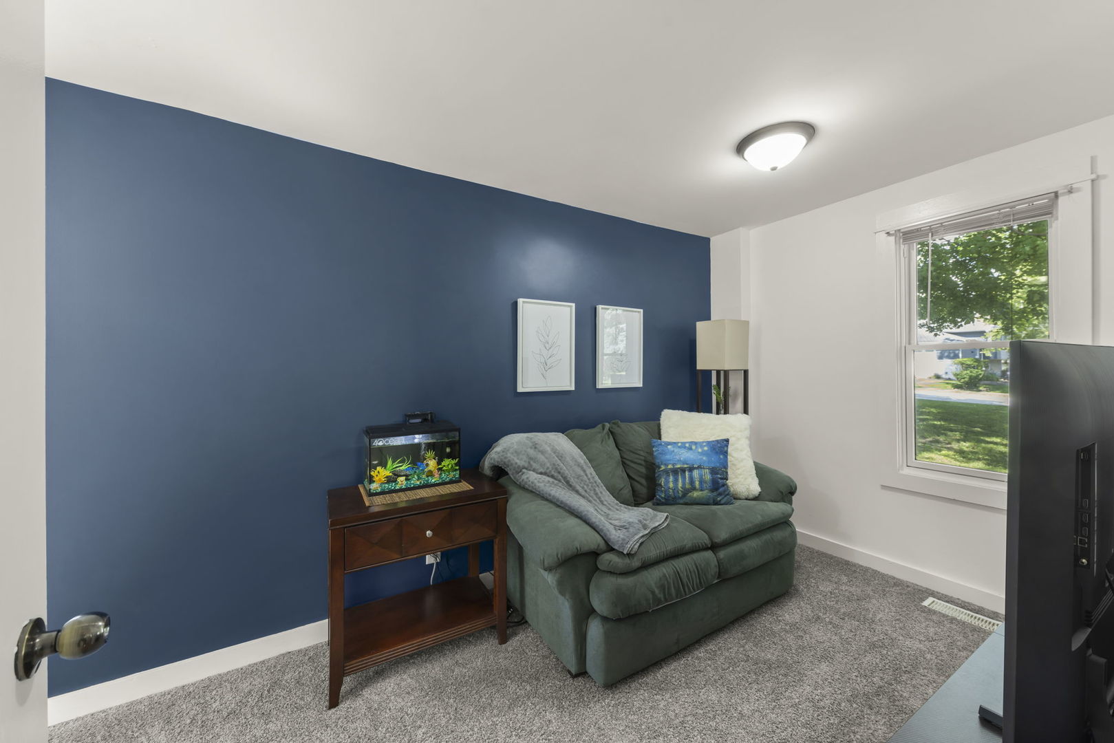 3S582 Tinker Avenue, Warrenville, IL 60555
