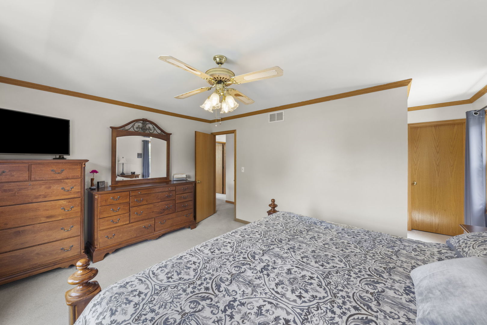 2226 Honeywood Court, Plainfield, IL 60586