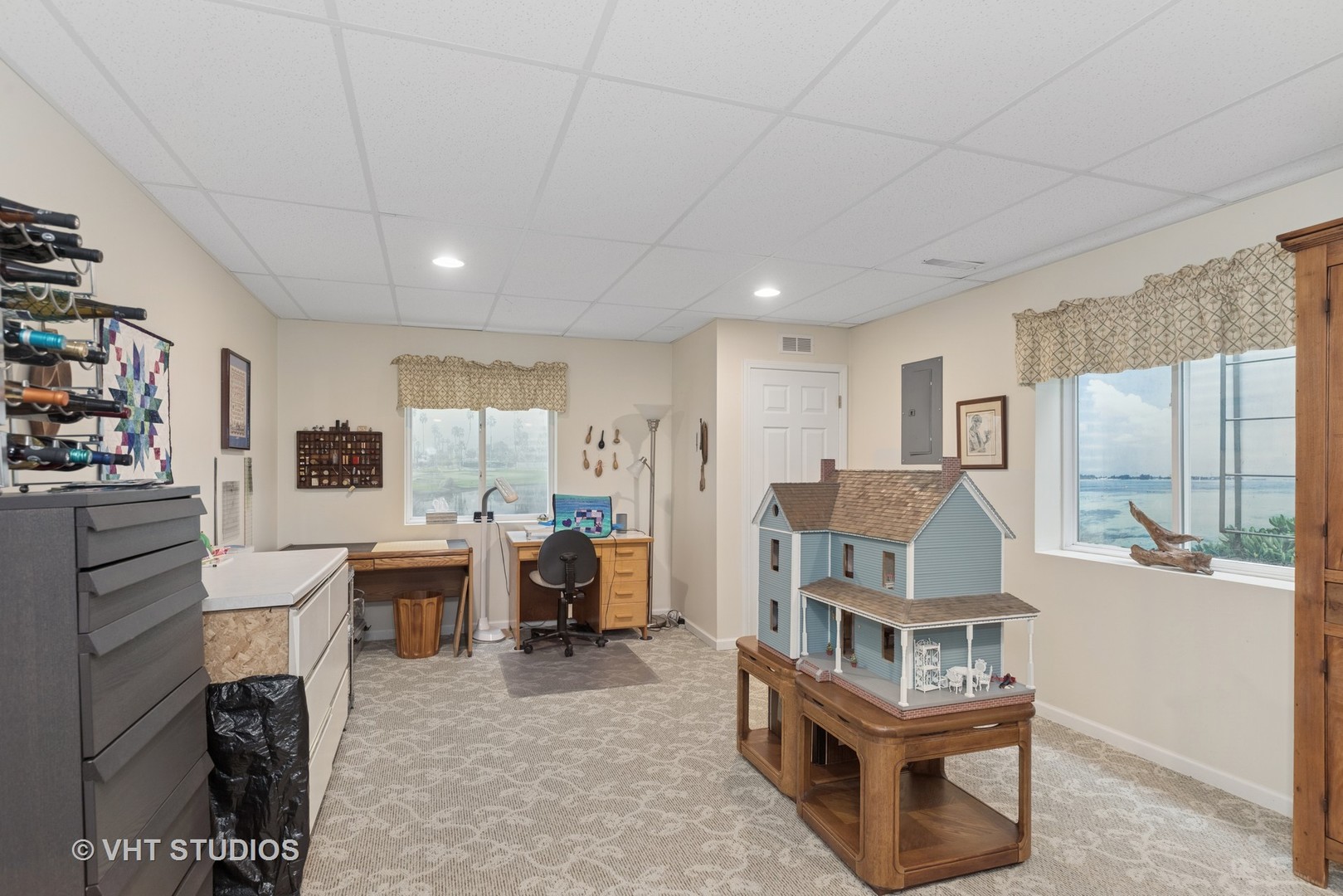 98 Enfield Lane, Grayslake, IL 60030