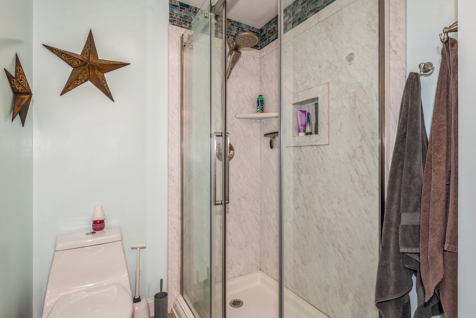 1008 Shannock Lane, Schaumburg, IL 60193