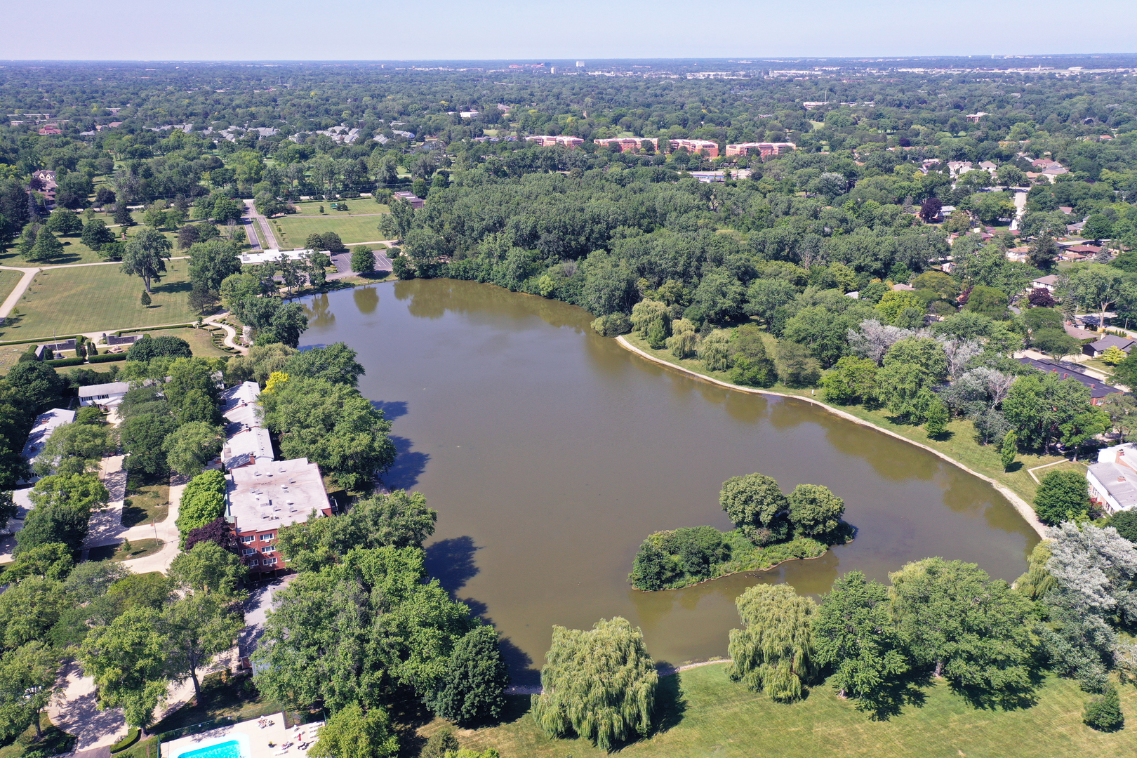 26 N Regency Drive, Arlington Heights, IL 60004